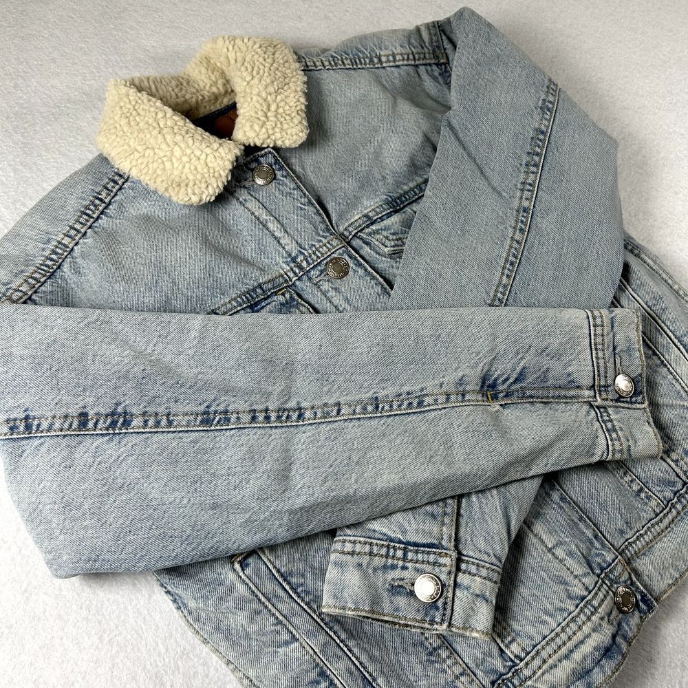 American Eagle‎ Jean Jacket Womens XS Denim Sherpa Lining Pockets Rivet Buttons